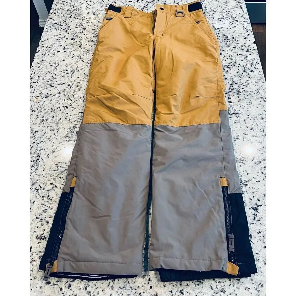 Amazon Essentials Men's Water-Resistant Insulated Snow Pant - Picture 2 of 5